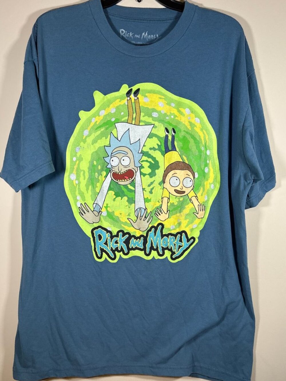 Rick and Morty 2XL Graphic T-shirt